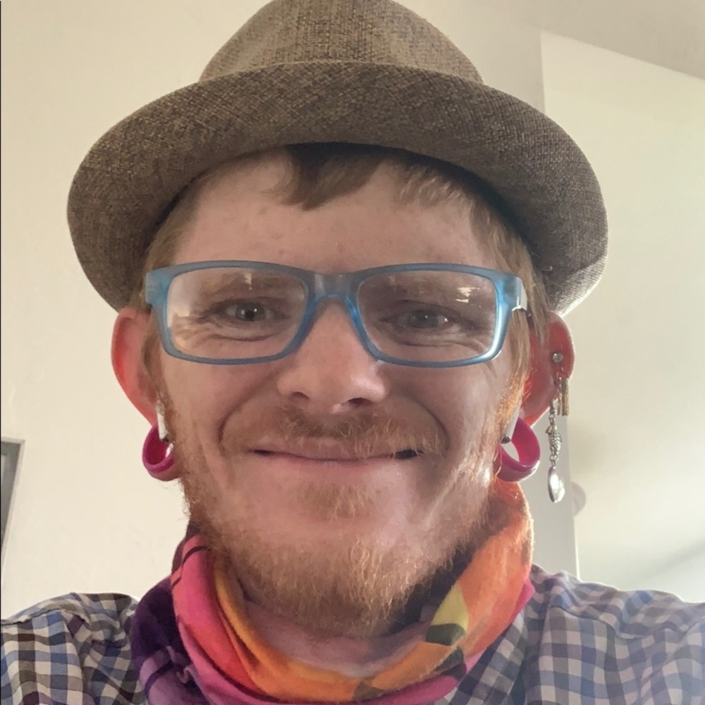 Meet your Posher, Michael